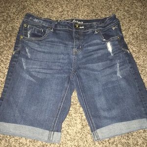 Size 14R denim girls Justice Jean shorts
